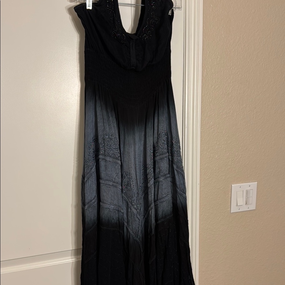 Elegant Black Maxi Dress